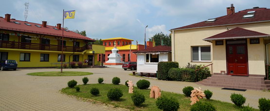 Centrum buddyjskie Bencien Karma Kamtsang w Grabniku